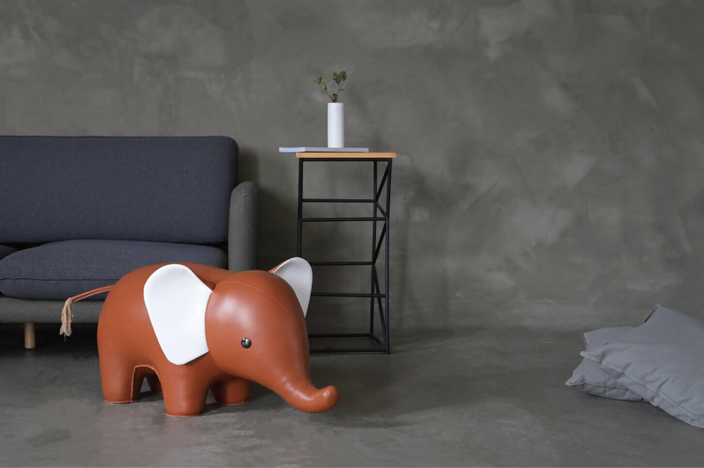 Zuny Giant | Intent Furniture and Home Decoration