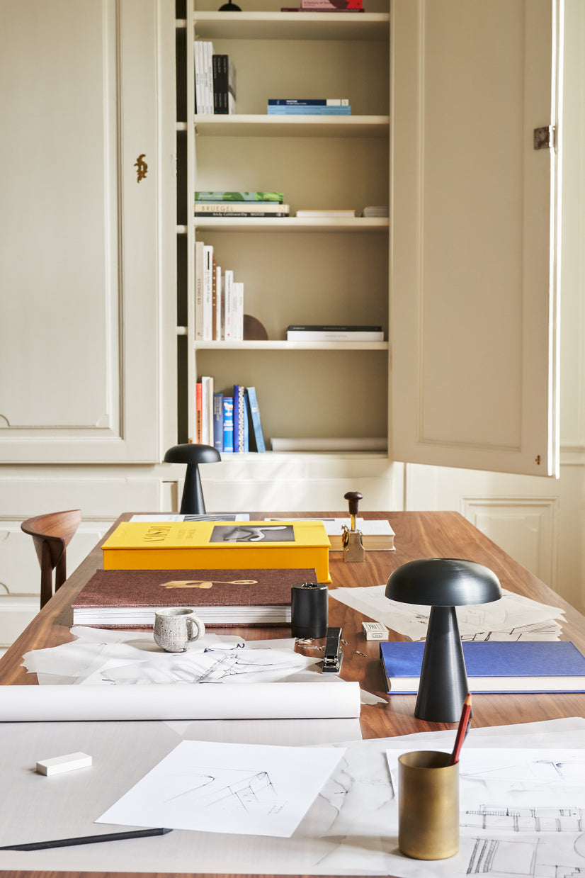 Como SC53 Portable Lamp - Black