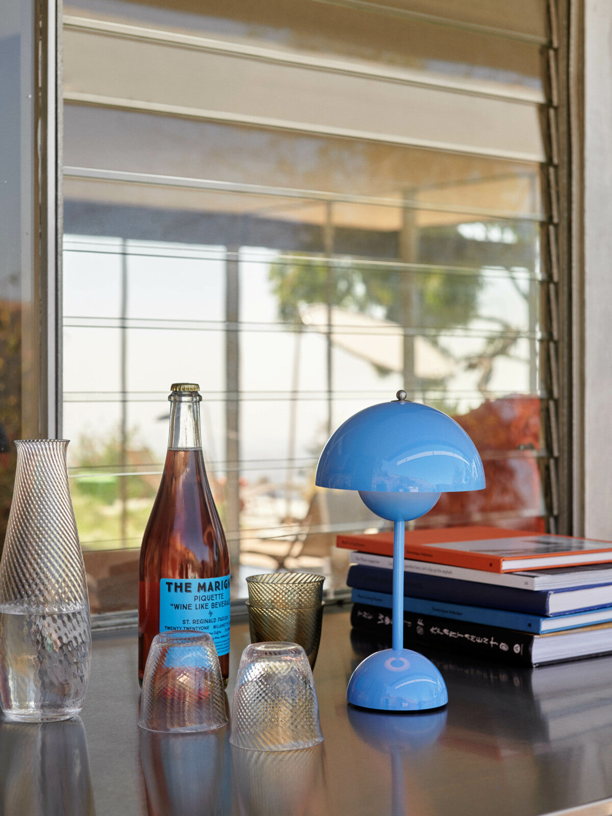 &Tradition Flowerpot VP9 Verner Panton 1968 - Swim Blue