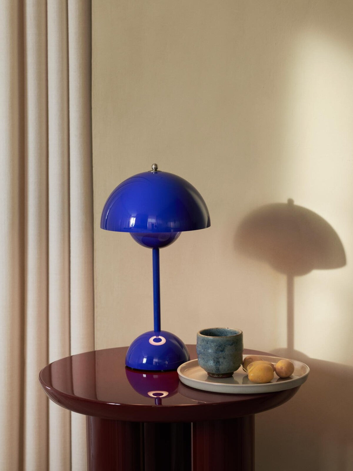 &Tradition Flowerpot VP9 Verner Panton 1968 - Cobalt Blue