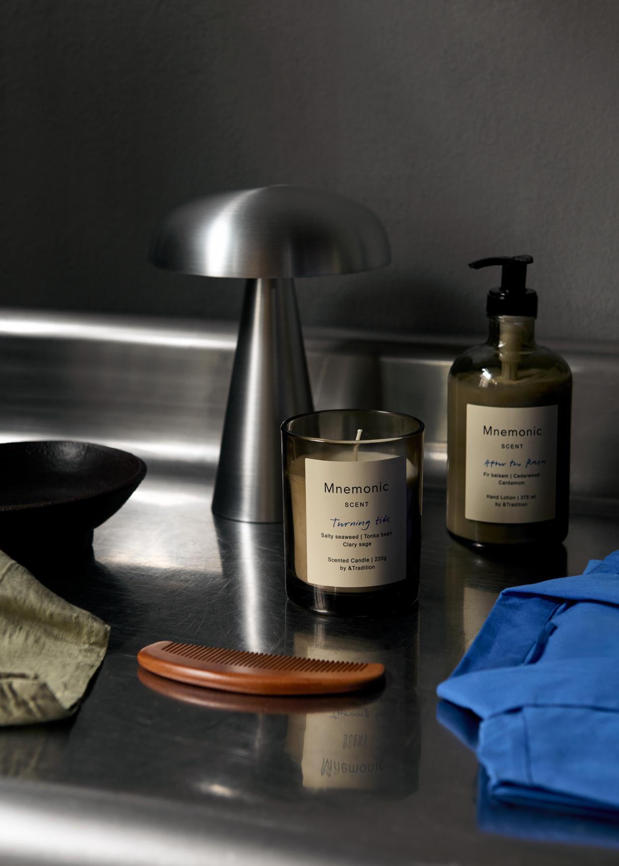 Como SC53 Portable Lamp - Aluminium