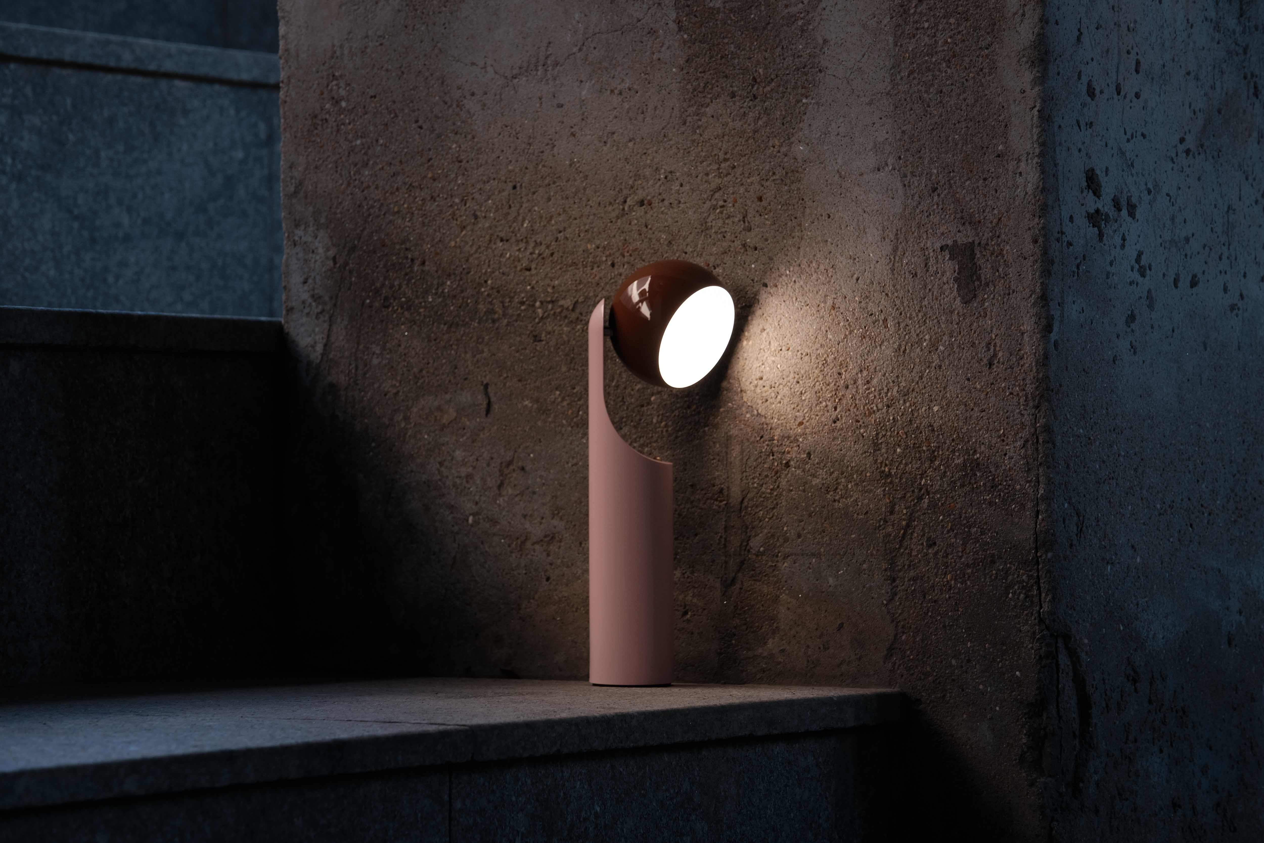 Mono Portable Reading Lamp - Nutshell & Cameo Brown