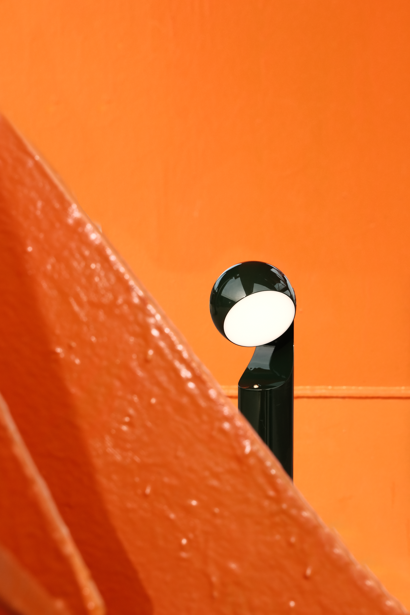 Mono Portable Reading Lamp - Black