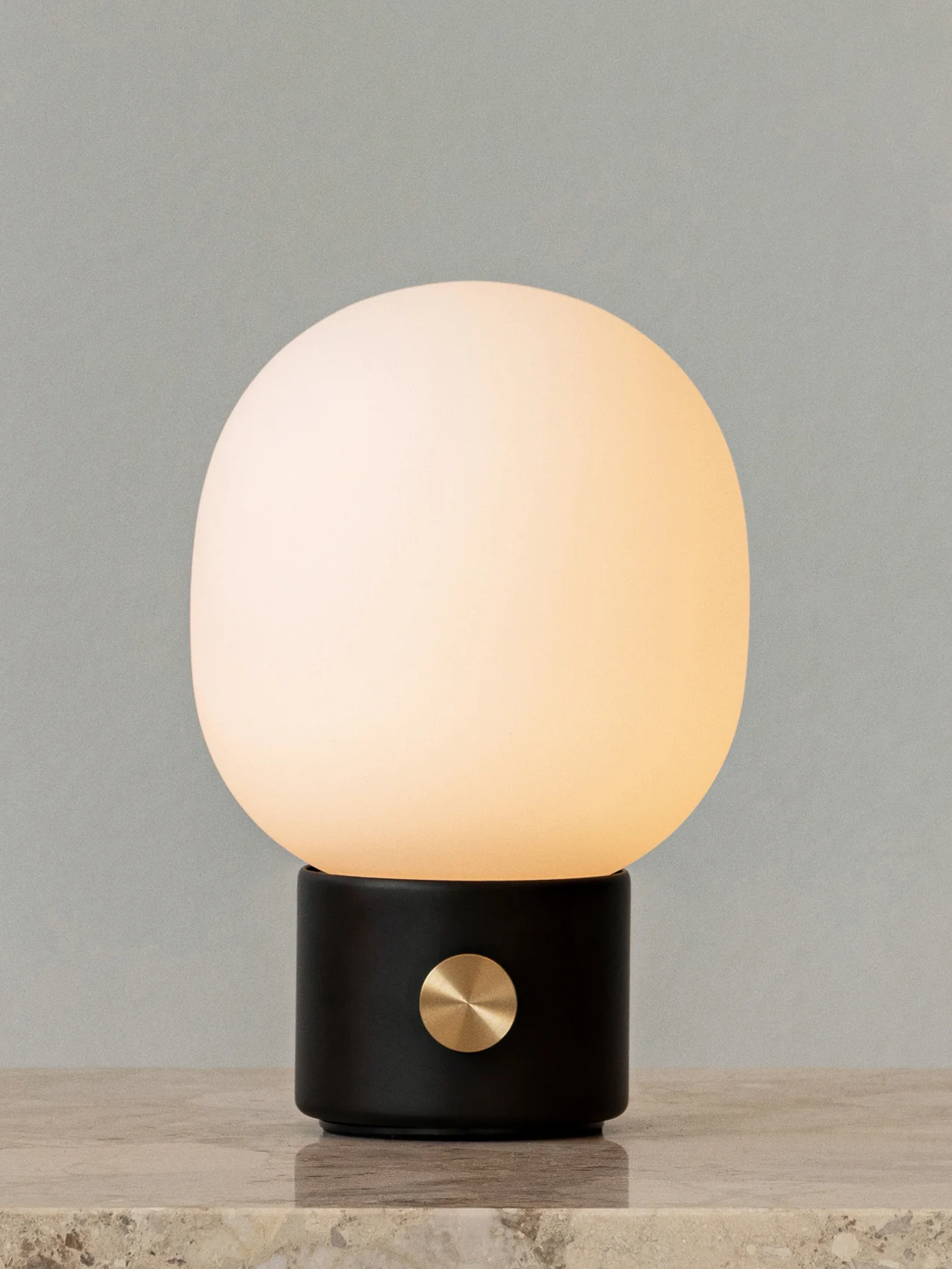 JWDA Portable Table Lamp - Black