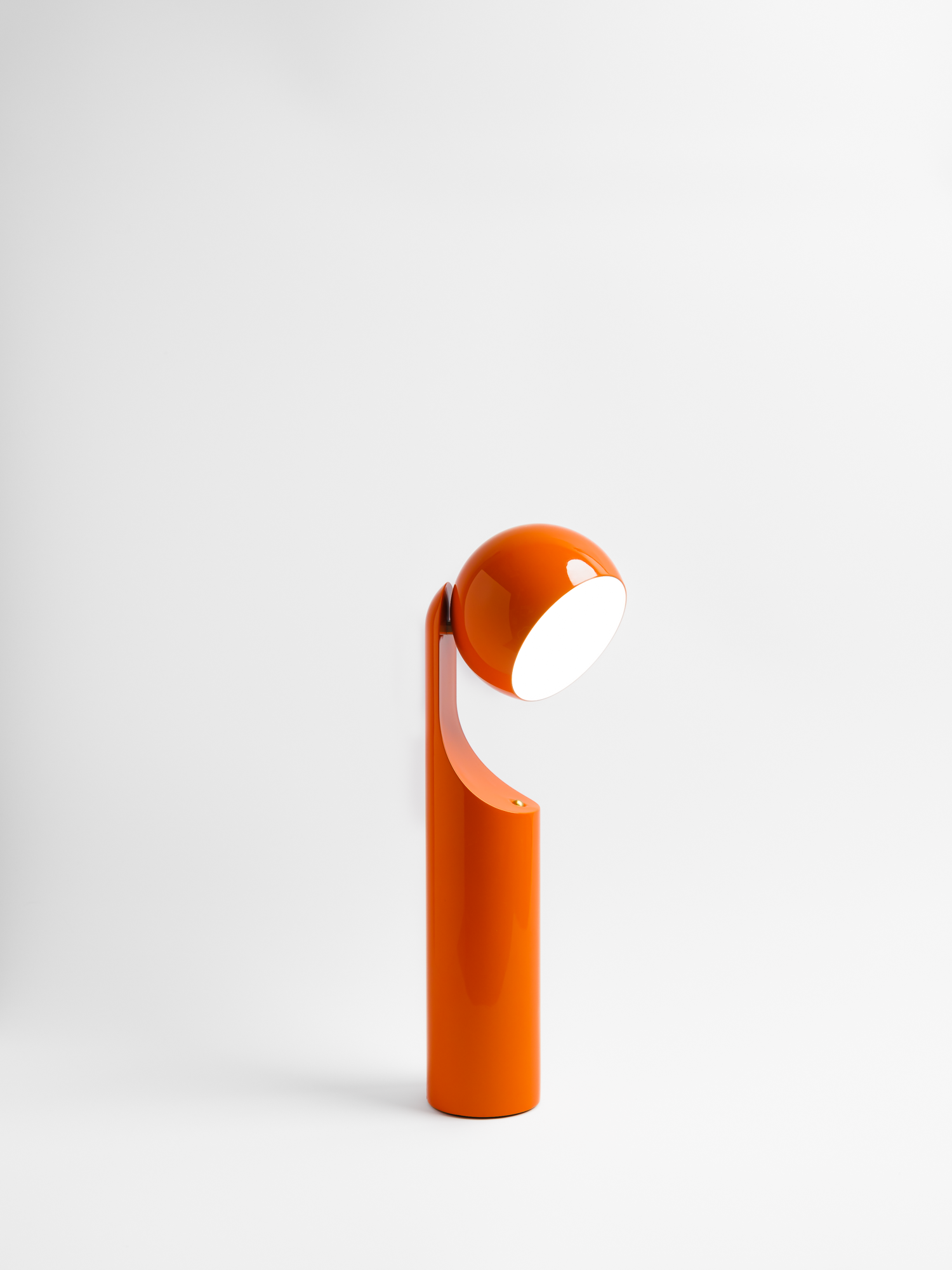 MONO Portable Reading Lamp (Tangerine)