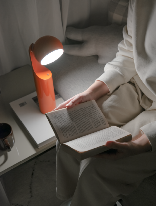 MONO Portable Reading Lamp (Tangerine)