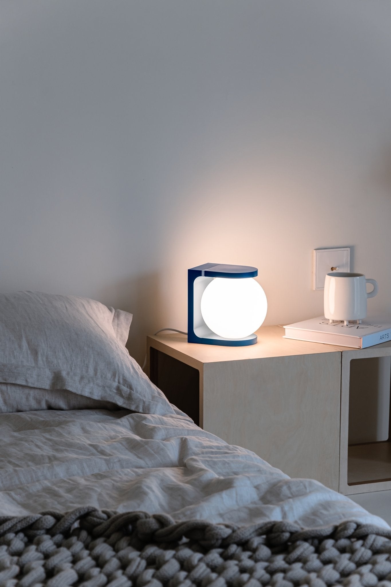 PLAT Table Lamp - Dark Blue - Intent